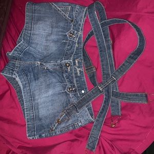 Guess Jean's short overalls